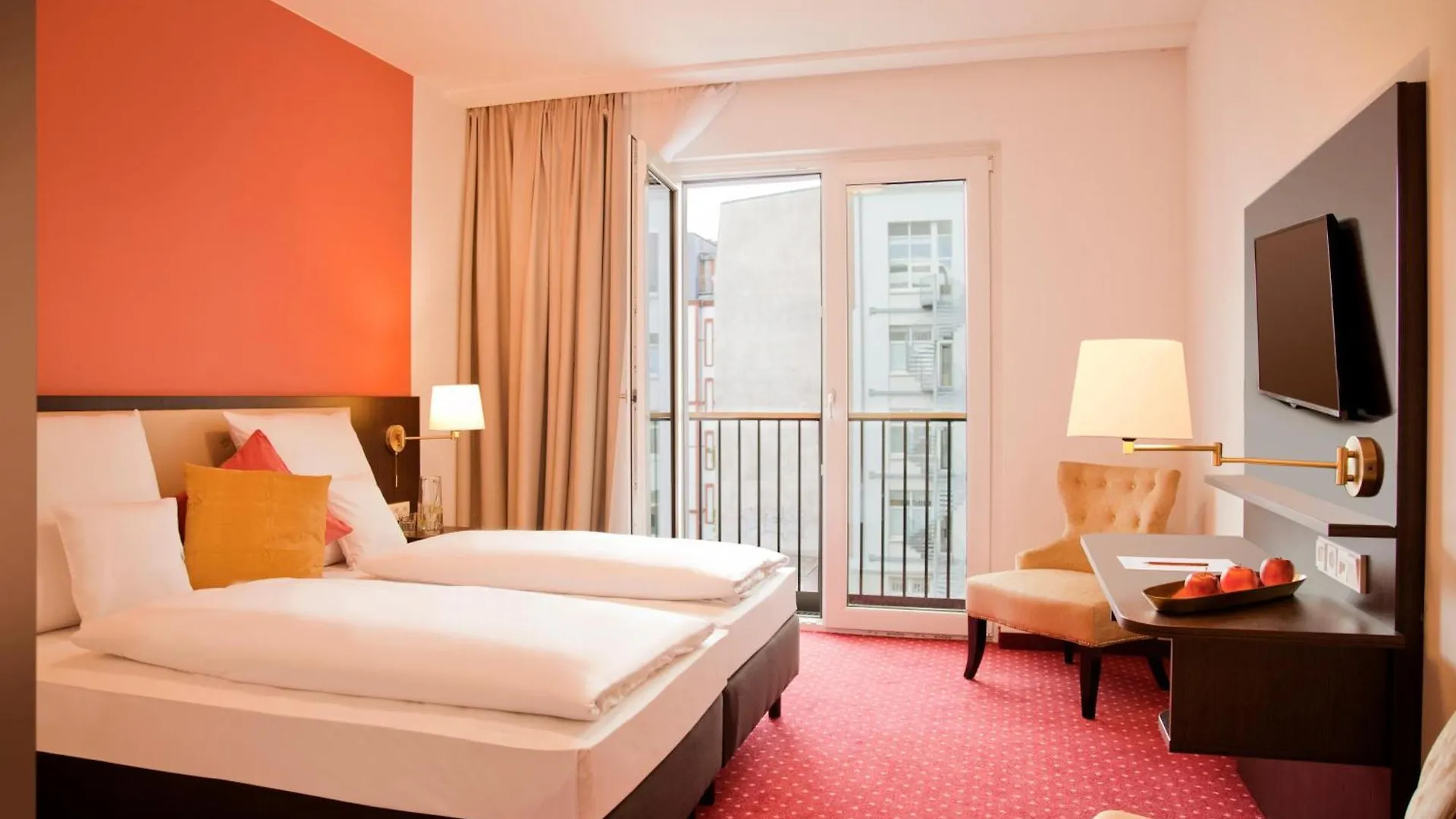 Gold Palais Hotel Berlin Deutschland